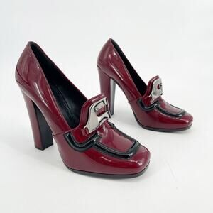 Prada Fall 2010 Burgundy Patent Leather Loafer Square Toe Block Heels IT 39.5